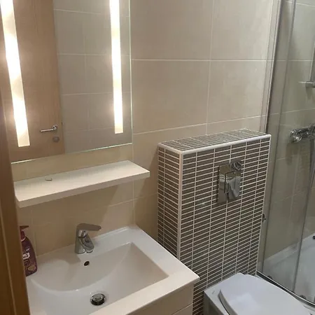 Apartmani Selce *