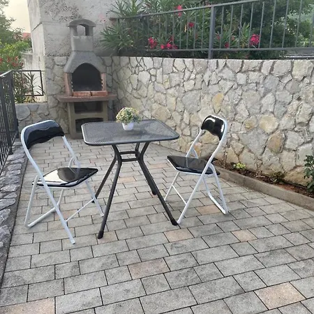 Apartmani Selce - Parking Place!! *