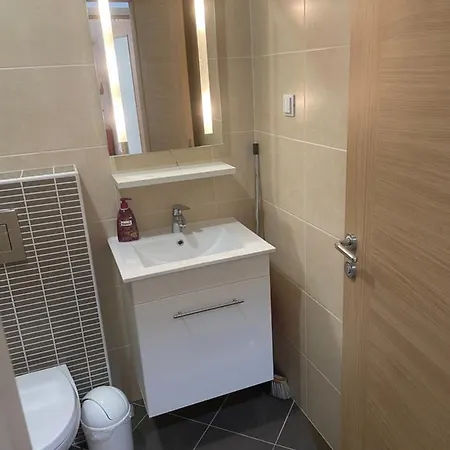 Apartmani Selce 아파트 셀스