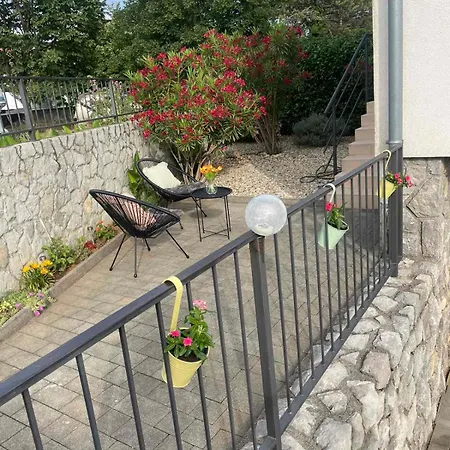 Apartmani Selce - Parking Place!!