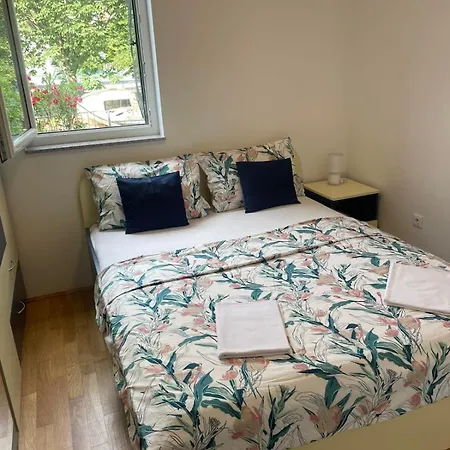 아파트 Apartmani Selce *